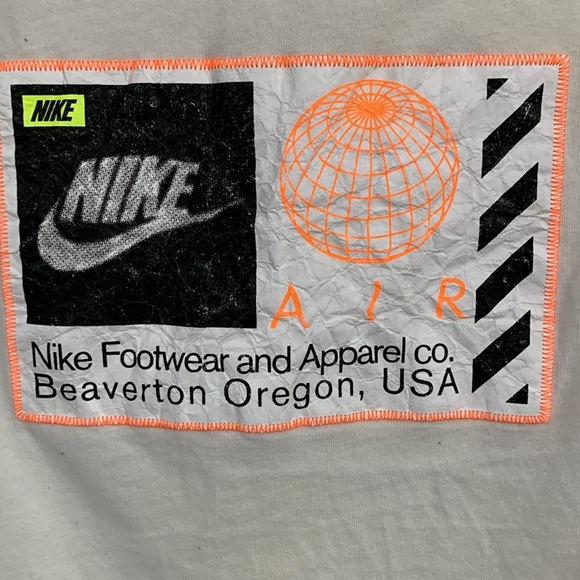 Nike Earth Printing Short Sleeve White CT6541-100      size M - Picture 8 of 14